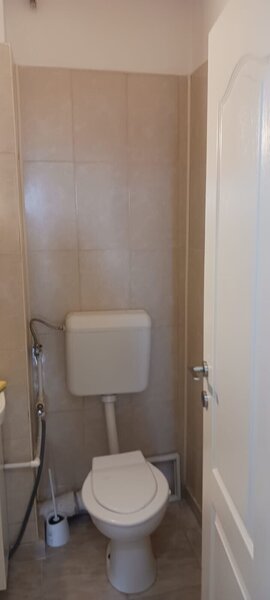 Dristor, Piata Ramnicu Sarat inchiriere ap. 2 cam dec.