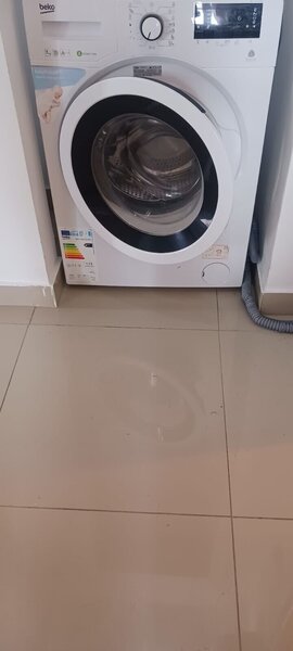 Dristor, Piata Ramnicu Sarat inchiriere ap. 2 cam dec.